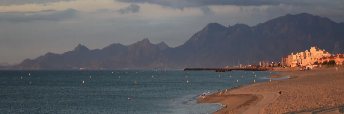 image-installateur-carport-solaire-le-barcares.webp Image Installateur carport solaire Le Barcarès